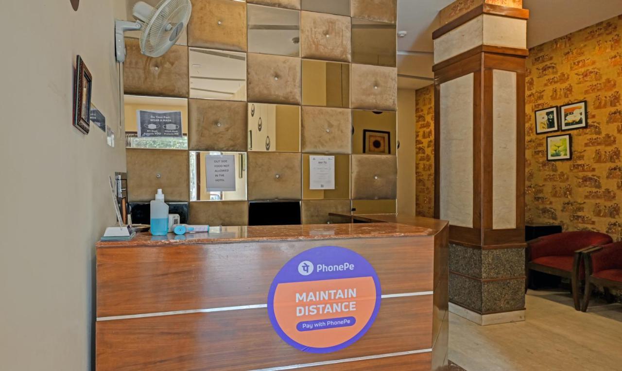 Itsy Hotels Auzone & Spa Chandigarh Exterior photo