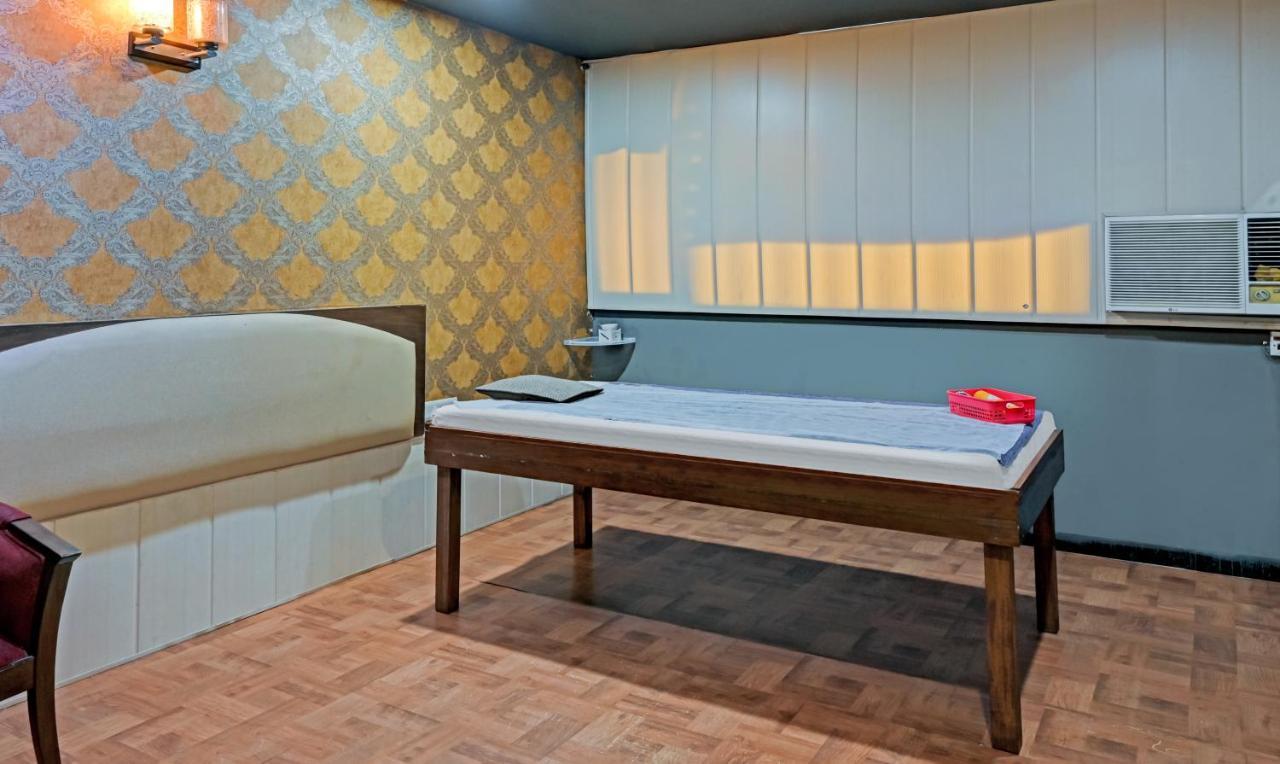 Itsy Hotels Auzone & Spa Chandigarh Exterior photo