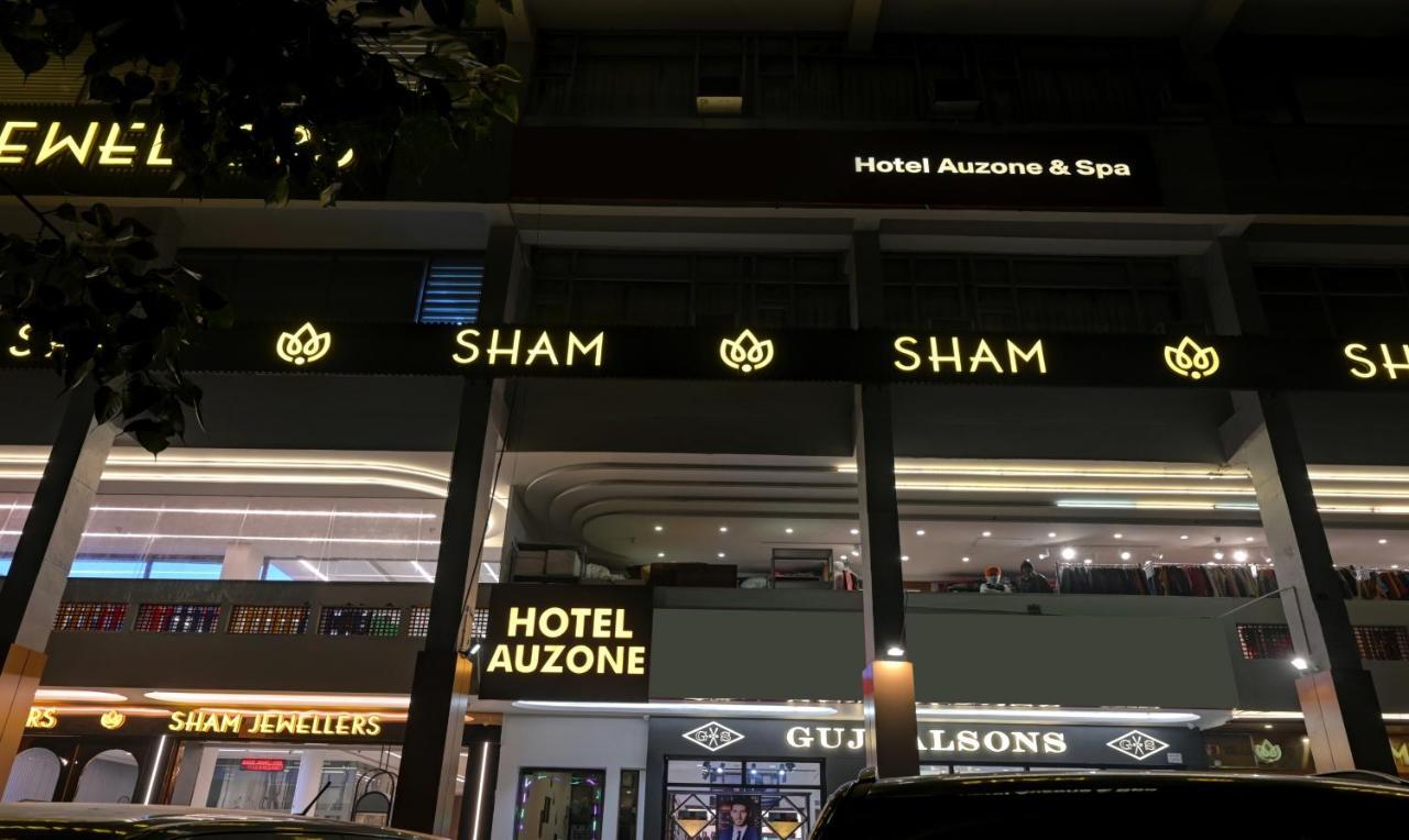Itsy Hotels Auzone & Spa Chandigarh Exterior photo