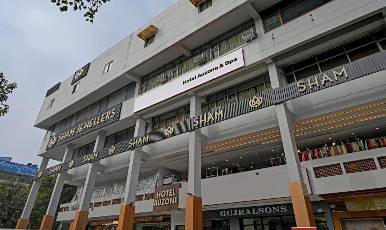 Itsy Hotels Auzone & Spa Chandigarh Exterior photo