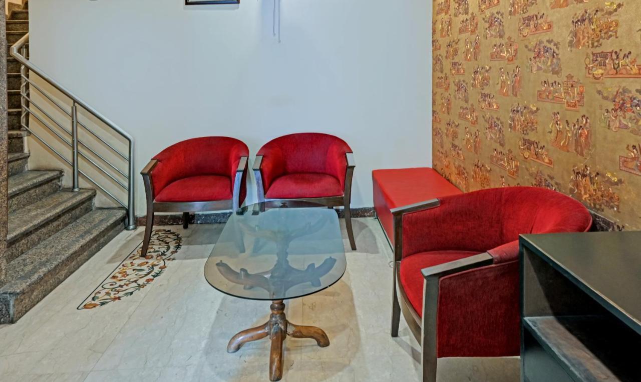 Itsy Hotels Auzone & Spa Chandigarh Exterior photo
